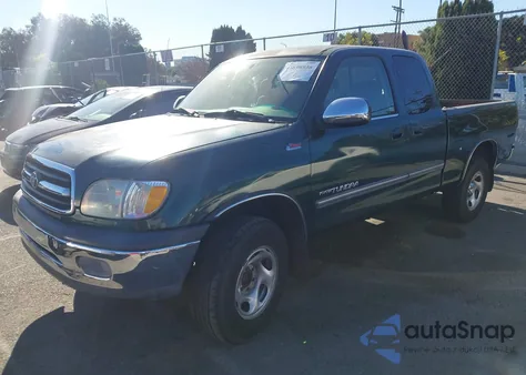 2001 Toyota Tundra Sr5 z USA, uszkodzony, nr VIN 5TBRN34191S209483